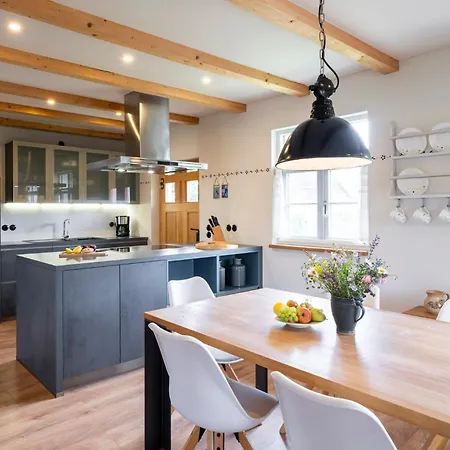 펜션 Landhaus Born *