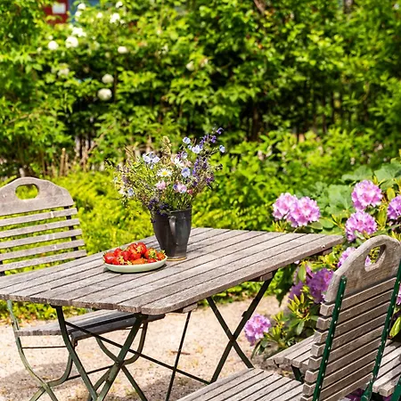 펜션 Landhaus Born